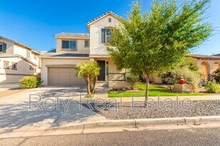 15315 W Wethersfield Rd in Surprise, AZ - Building Photo