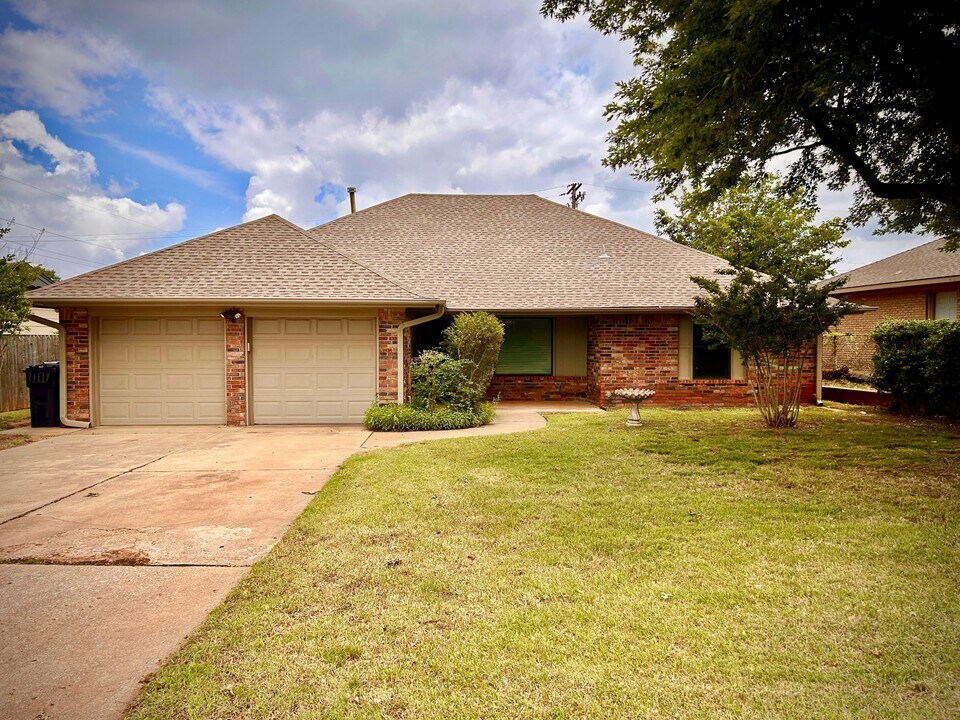 4059 NW 62nd Terrace in Oklahoma City, OK - Building Photo