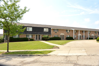 Forest Ridge Apartments in Cincinnati, OH - Building Photo - Building Photo