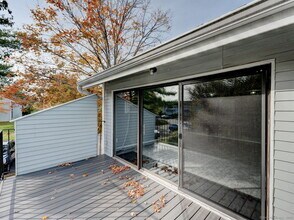 105 Florence Rd in Branford, CT - Building Photo - Building Photo