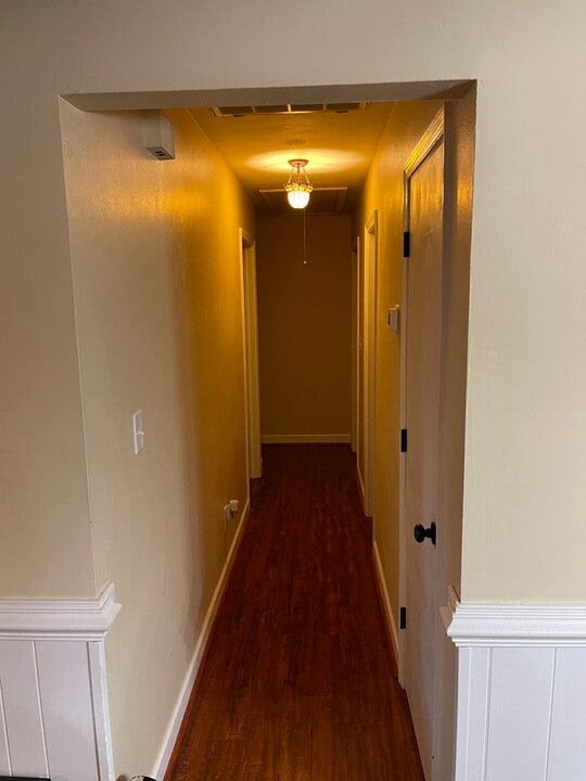827 Arondale Crescent in Chesapeake, VA - Building Photo