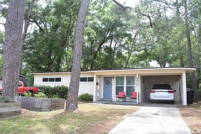 property at 3917 N 9th Ave