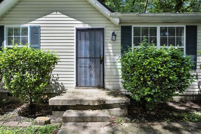 203 Creekside Dr in Clarksville, TN - Building Photo - Building Photo