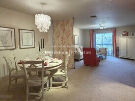 11 Arbor Club Dr, Unit 11-214 in Palm Valley, FL - Building Photo