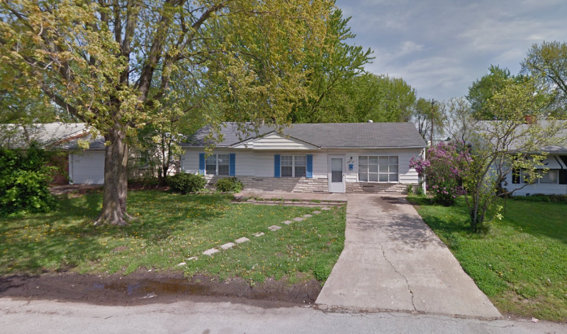 41 Dora Dr in Cahokia Heights, IL - Building Photo