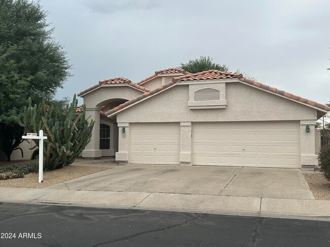 property at 1161 W Courtney Ln