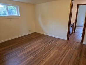 2381 Elk Valley Cross Rd in Crescent City, CA - Foto de edificio - Building Photo