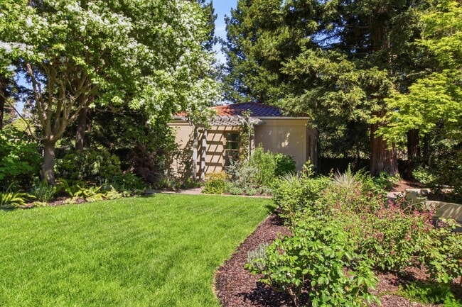 64 Alejandra Ave in Atherton, CA - Building Photo - Building Photo