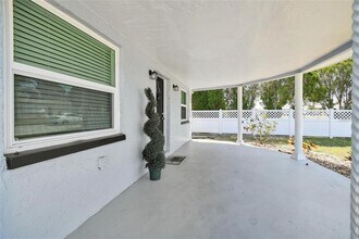 3600 Umber Rd in Holiday, FL - Building Photo - Building Photo