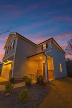 11028 Wickenden Way in Charlotte, NC - Foto de edificio - Building Photo