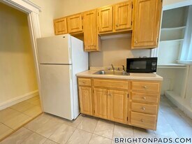 127 Washington St in Boston, MA - Building Photo