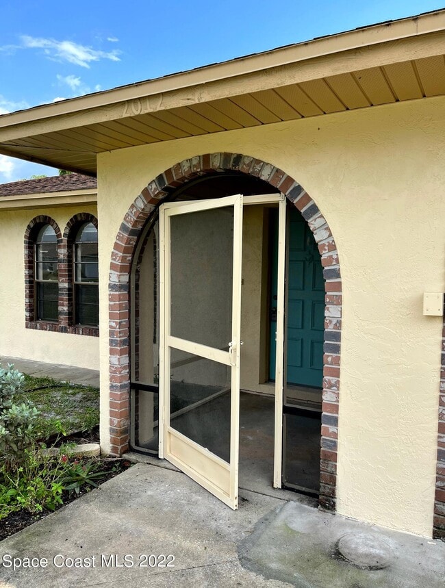 2012 Beekman St NE in Palm Bay, FL - Building Photo - Building Photo