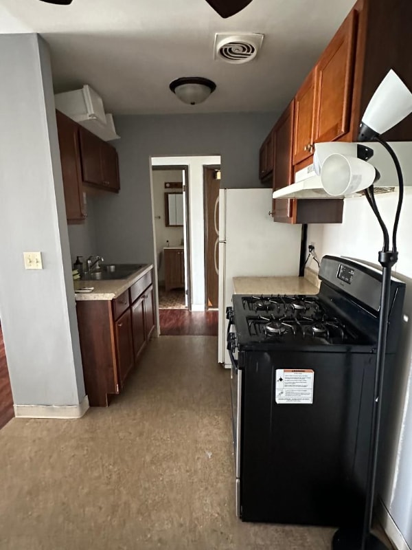 property at 363 Hawthorne Cir
