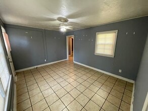 817 W Marion St in Florence, SC - Building Photo - Building Photo