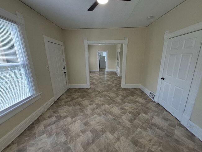 property at 2723 N Booth St