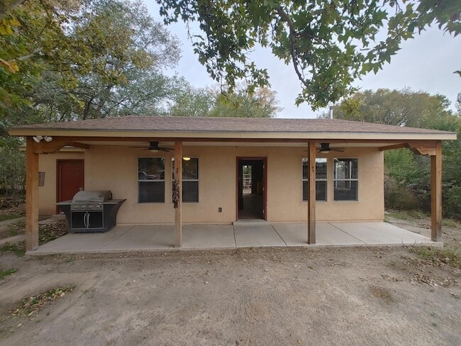 170 El Cerro Lp in Los Lunas, NM - Building Photo - Building Photo