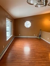 3421 Lunar Cir in Anchorage, AK - Building Photo - Building Photo