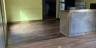 1858 Covington Ln NE