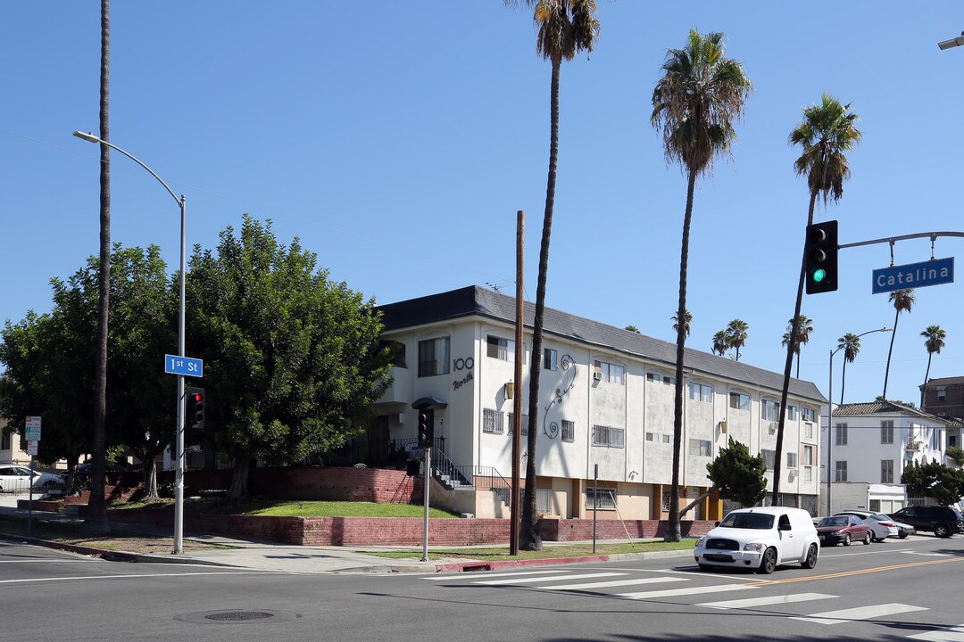 100 N Catalina St in Los Angeles, CA - Foto de edificio