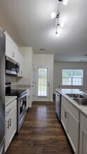 31 Moorlyn Ln in Greer, SC - Building Photo - Building Photo