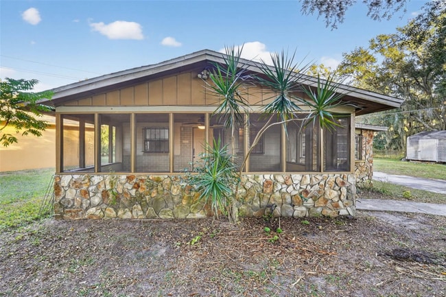 property at 614 Spruce St