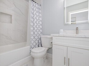 18224 Index St, Unit 18226 in Porter Ranch, CA - Building Photo - Building Photo