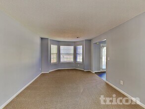 5325 Rolling Meadow Dr SW in Powder Springs, GA - Building Photo - Building Photo