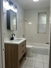 1744 N Hoyne Ave in Chicago, IL - Building Photo - Building Photo