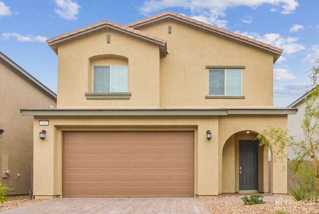 property at 2831 Lindsey Spgs St