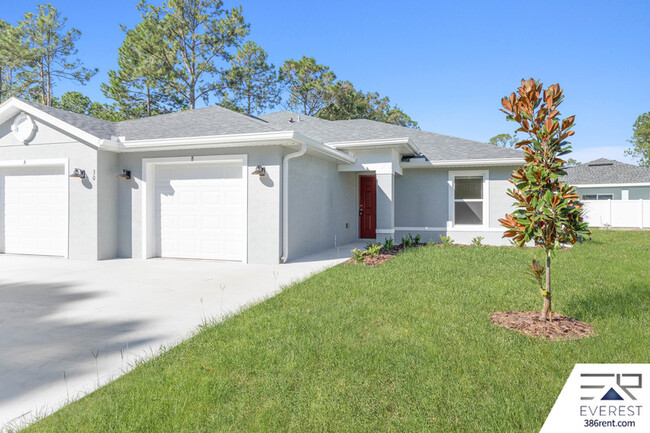 30 Uniondale Pl in Palm Coast, FL - Building Photo - Building Photo