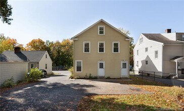 748 Trout Brook Dr in West Hartford, CT - Building Photo - Building Photo