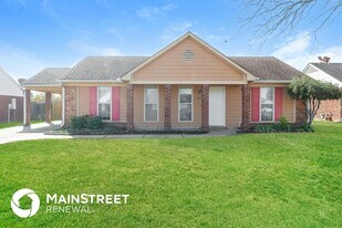 6213 Magnolia Lakes Dr in Olive Branch, MS - Building Photo