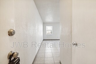 226 16th Ave N in Jacksonville Beach, FL - Building Photo - Building Photo