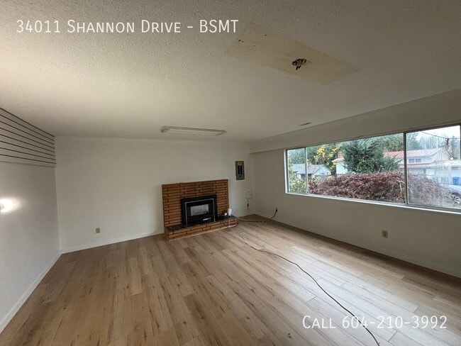 34011 Shannon Dr in Abbotsford, BC - Building Photo - Building Photo