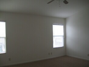 1742 Dunsmuir Way in Plumas Lake, CA - Building Photo - Building Photo