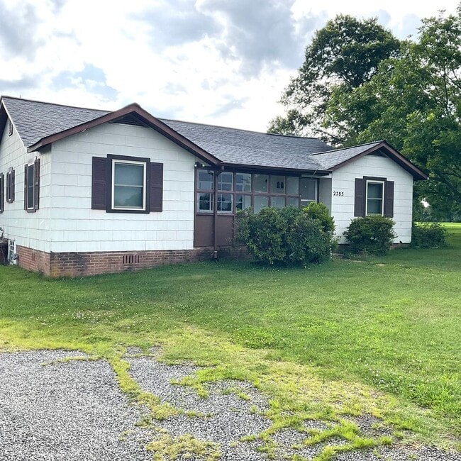 property at 2785 Cat Square Rd