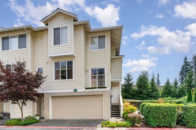 property at 13400 Dumas Rd