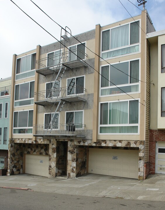 435 43rd Ave in San Francisco, CA - Building Photo