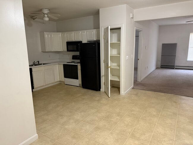 property at 11 Taftville-Occum Rd