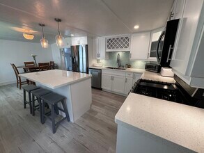 231 Allen Ave in Key Largo, FL - Building Photo - Building Photo