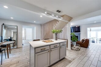 2617 Beechmont Dr in Dallas, TX - Building Photo - Building Photo