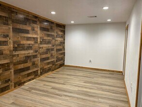 19518 Barwick Dr in Spring, TX - Building Photo - Building Photo