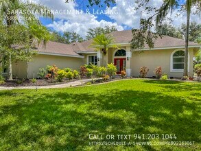6809 Erica Ln in Sarasota, FL - Building Photo - Building Photo