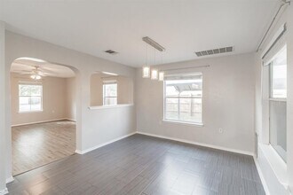 11328 Hungry Horse Dr in Manor, TX - Building Photo - Building Photo