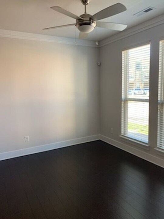 919 Warren Burgess Ln in Charlotte, NC - Building Photo