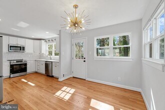 739 Warren Dr in Annapolis, MD - Building Photo - Building Photo