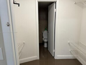 18324 NW 68th Ave in Hialeah, FL - Building Photo - Building Photo