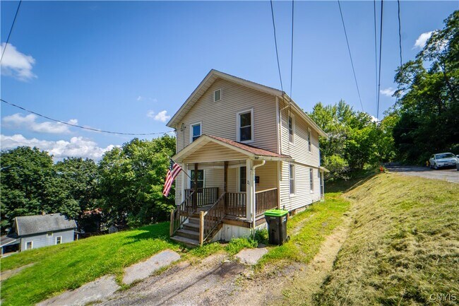 21 View Terrace in Ilion, NY - Building Photo - Building Photo