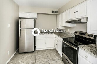 8209 S 24th Way in Phoenix, AZ - Building Photo - Building Photo