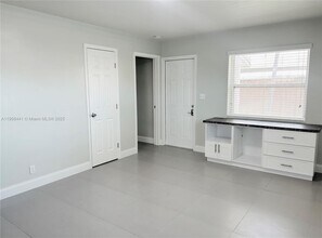 1835 Scott St in Hollywood, FL - Building Photo - Building Photo